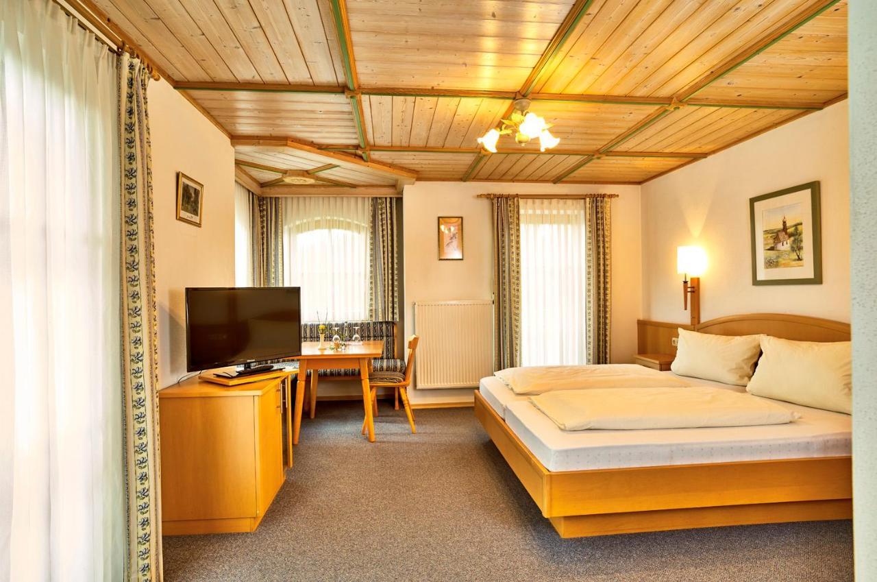 Landgasthof Schmalhofer Tittling Екстериор снимка
